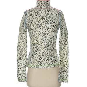 Women’s Jet Set Base Layer Animal Print Top Size 2